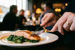 Bílkoviny  – proč jsou důležité při hubnutí a jak je přijímat efektivně