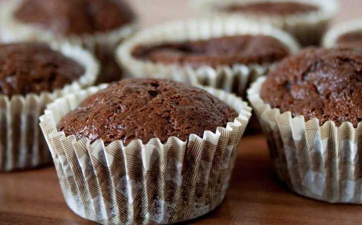 Čokoládové muffiny z ořechové mouky