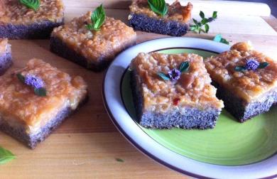 Makový koláč s jablky