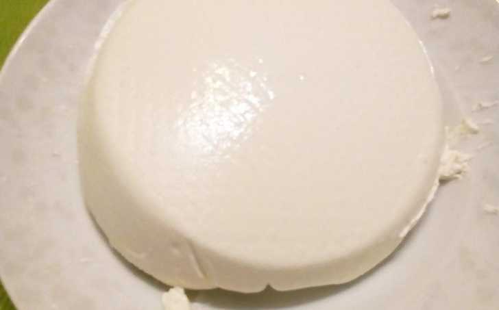 Domácí Lučina - 9,-/100g