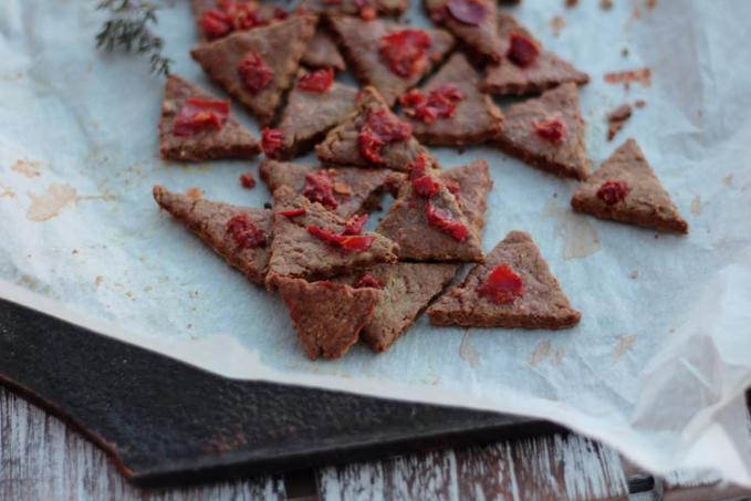 Dýňové tymiánové sušenky nejen pro masožravce - bez lepku a mléka