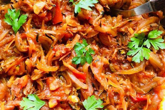 Pečený cuketový salát - nízkosacharidový