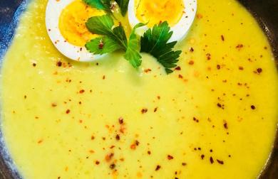 Luxusní krémová polévka z fenyklu, řapíkatého celeru, pórku a mrkve - LC