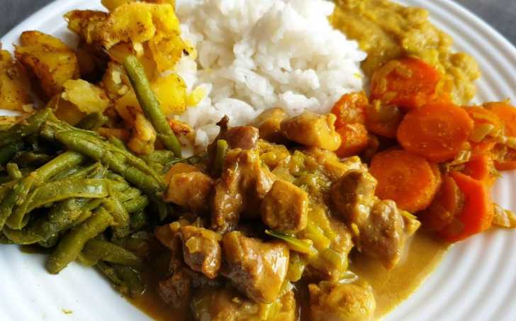 Kuřecí curry Srí Lanka