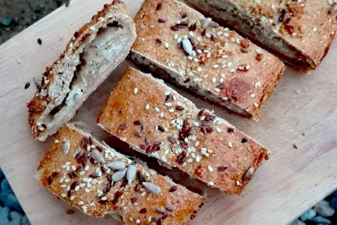 Slaný štrúdl se šunkou a kysaným zelím