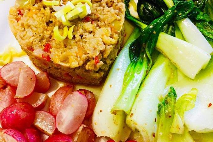 Květákové “rizoto” a ředkvičky s Pak Choi  - LC