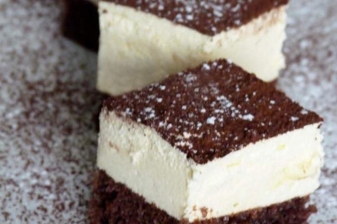 Rychlořezy s jogurtovopudinkovým krémem