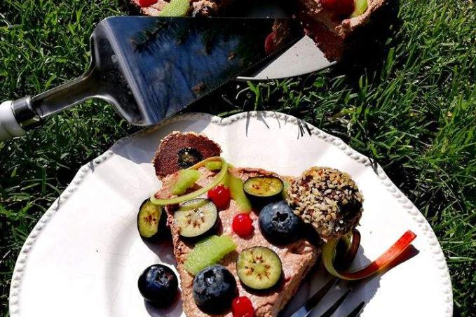 Cvikľovo tvarohový koláč s rebarboru - LC