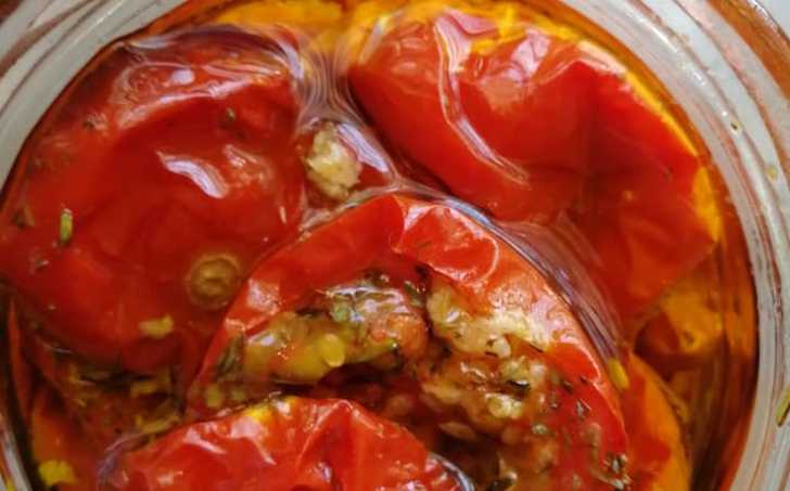 Pečená rajčata naložená v oleji
