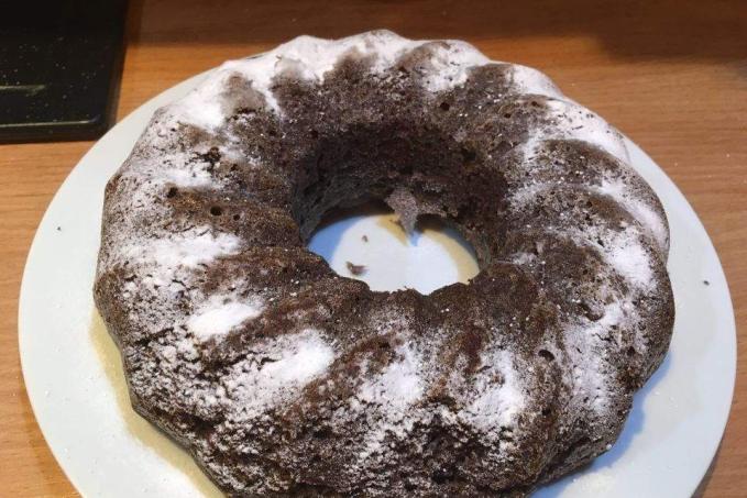 MAKOVÁ BÁBOVKA - LC