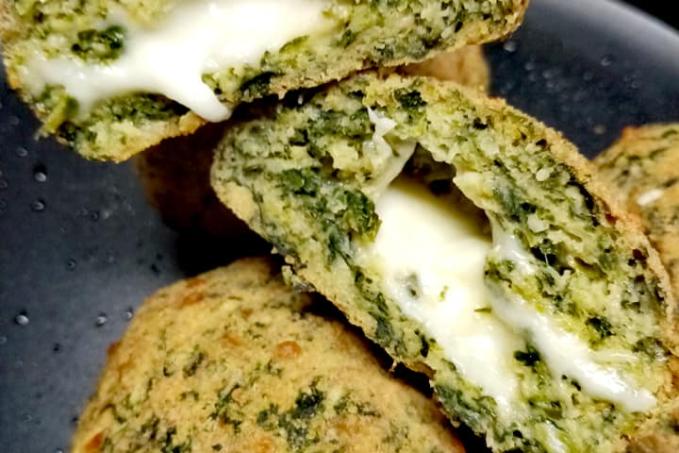 Špenátové koule plněné mozzarellou - LC