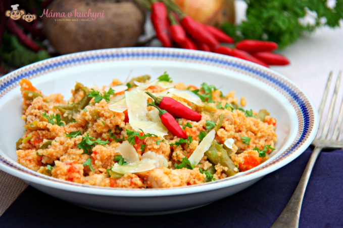 Kuskus s fazolovými lusky a rajčaty (od 1 roku)