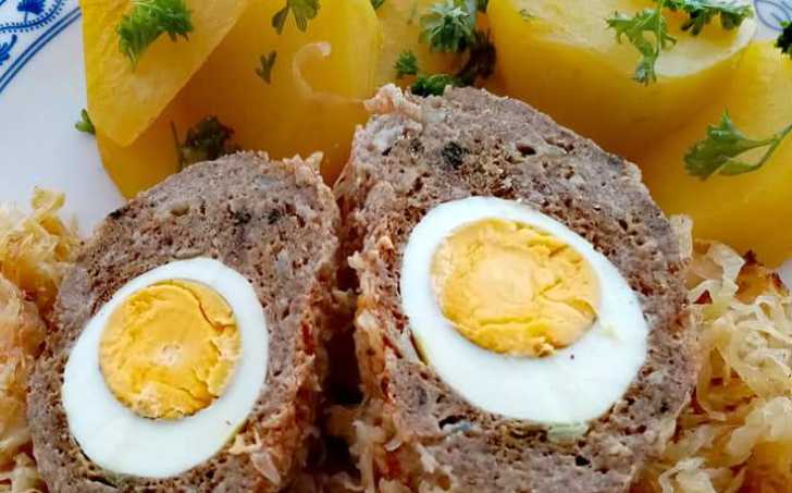 Pštrosí vejce pečené na kysaném zelí - LC