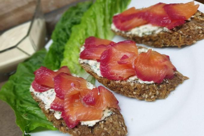 GRAVLAX - marinovaný losos LC