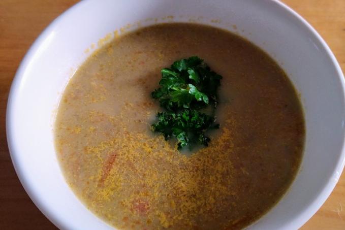 Žampionová polévka s mrkví a krůtím masem