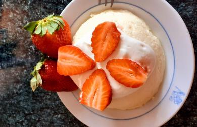 Pečený tvaroh s máslem