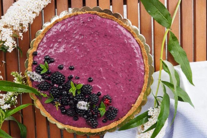 low carb: OSTRUŽINOVO-BORŮVKOVÝ KOLÁČ