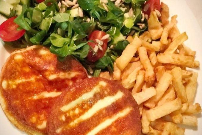 Celerové hranolky, sýr na pánev a zelenina - LC