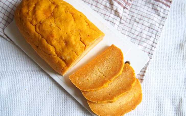 PUMPKIN BREAD