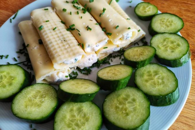 Sýrové závitky s náplní z vajec a tvarohu