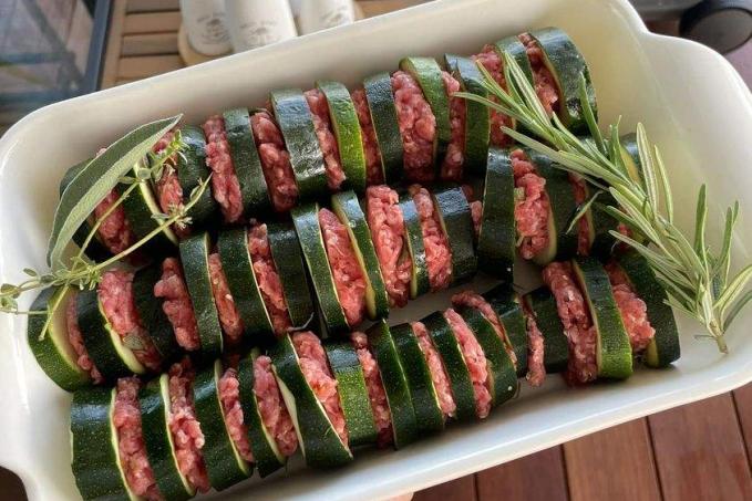 Mleté maso mezi cuketou