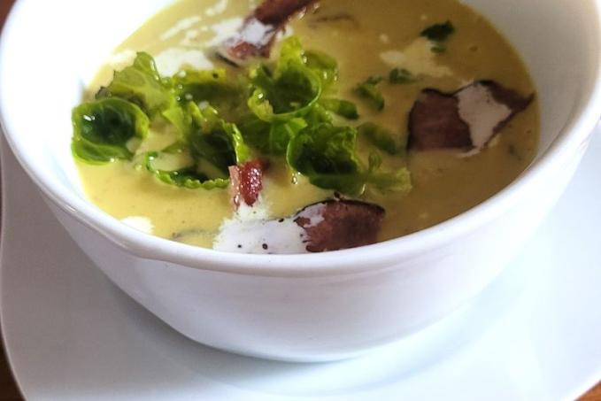 KRÉMOVÁ POLÉVKA Z TOPINAMBURU A MRKVE