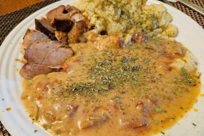 Vepřový paprikáš PH