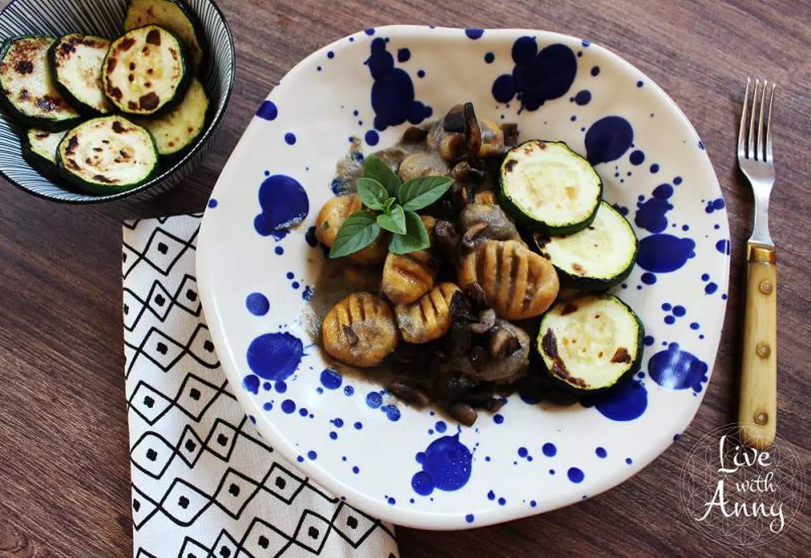 Dýňové gnocchi s houbovou omáčkou | Zdravě do plavek